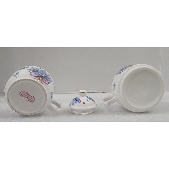 Heirloom Fine Bone China, 3 Piece Tea Set, Made in England - Picture 4 of 7